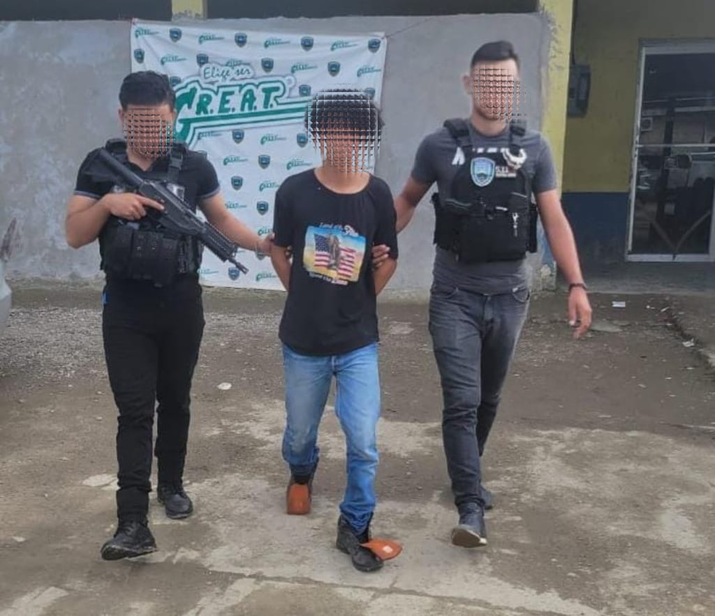 Agentes de la UDEP-02 ejecutan triple detención en Tocoa por diversos delitos
