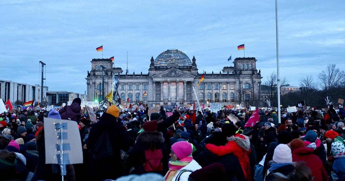 Más de 200.000 personas en el segundo día de protestas en Alemania contra la ultraderecha
