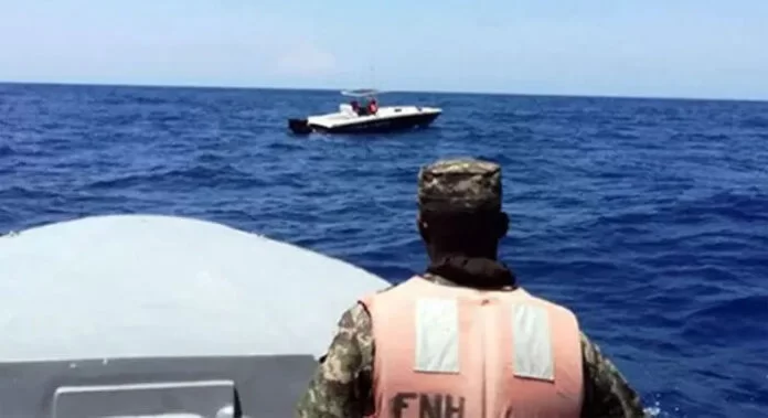 Activan alerta de búsqueda de empresario isleño desaparecido en alta mar