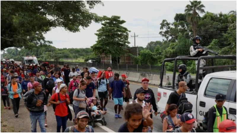 Haití y Honduras encabezan peticiones de asilo en México en 2023, un récord que satura la frontera