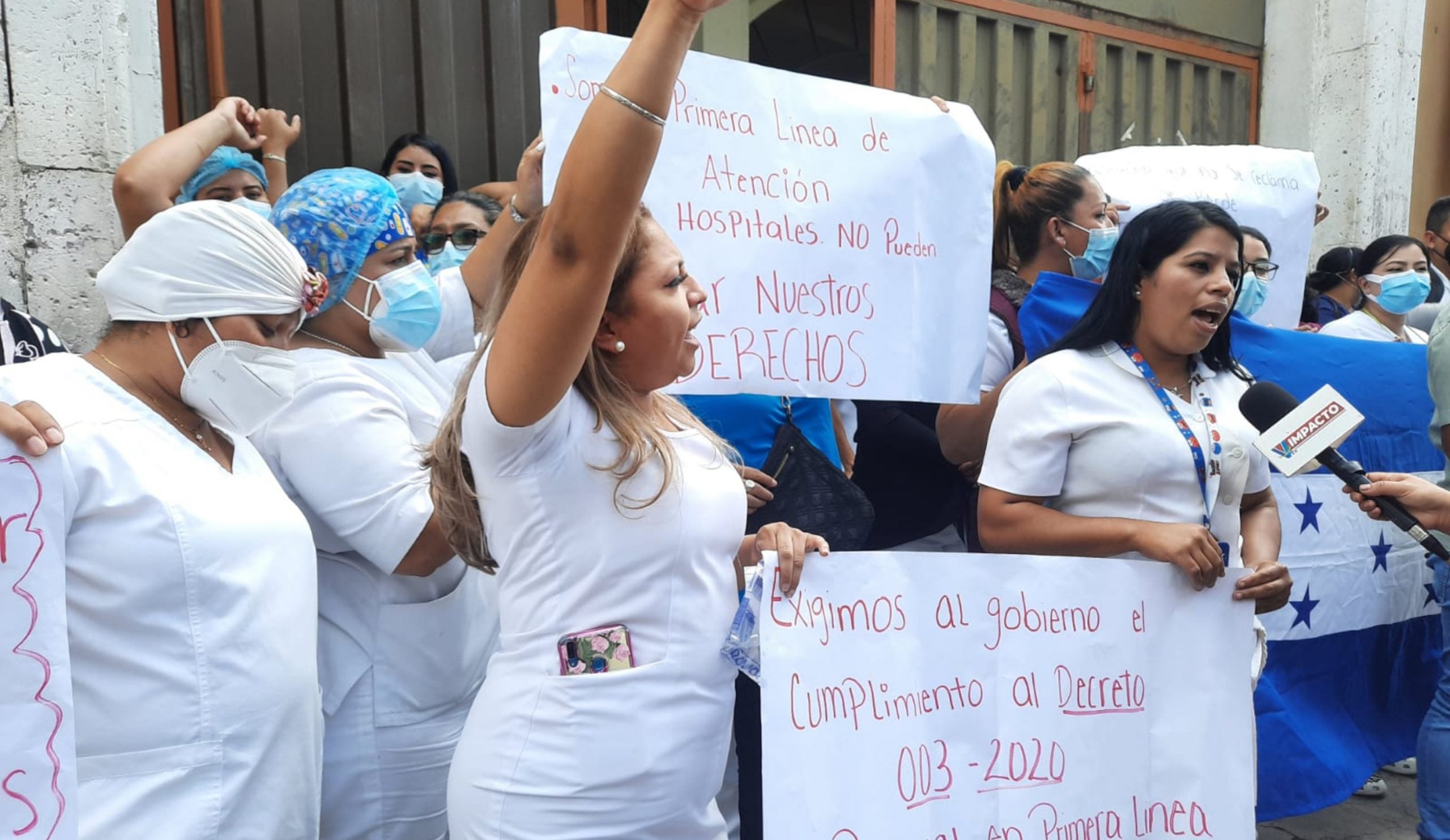 ANEAH se declara alerta ante anuncio de despidos de Enfermeras que no tengan censo de LIBRE
