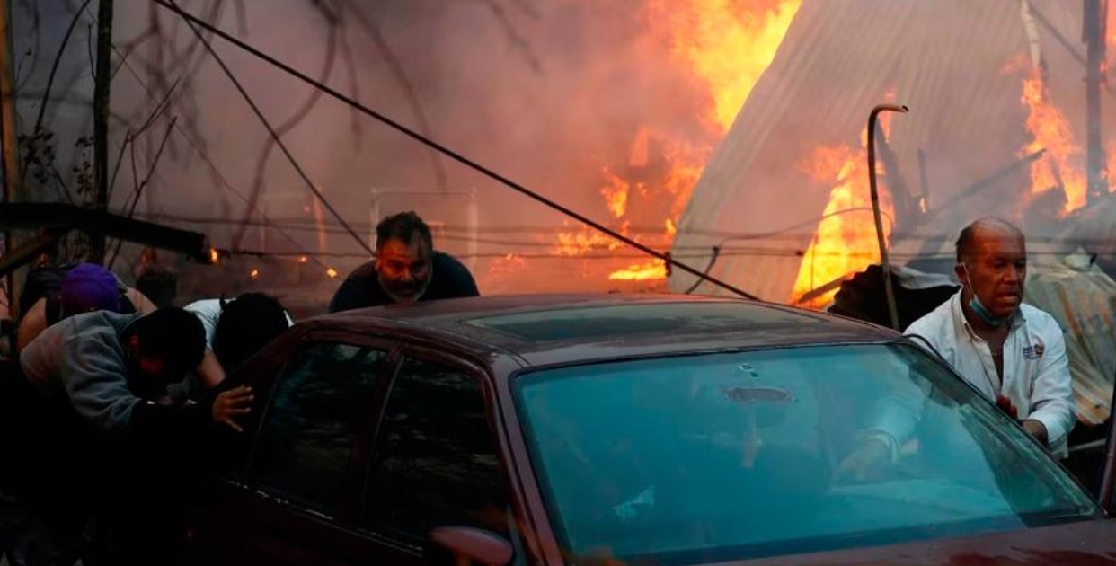 Los fallecidos en incendios de Valparaíso suben a 131, pero solo 35 fueron identificados