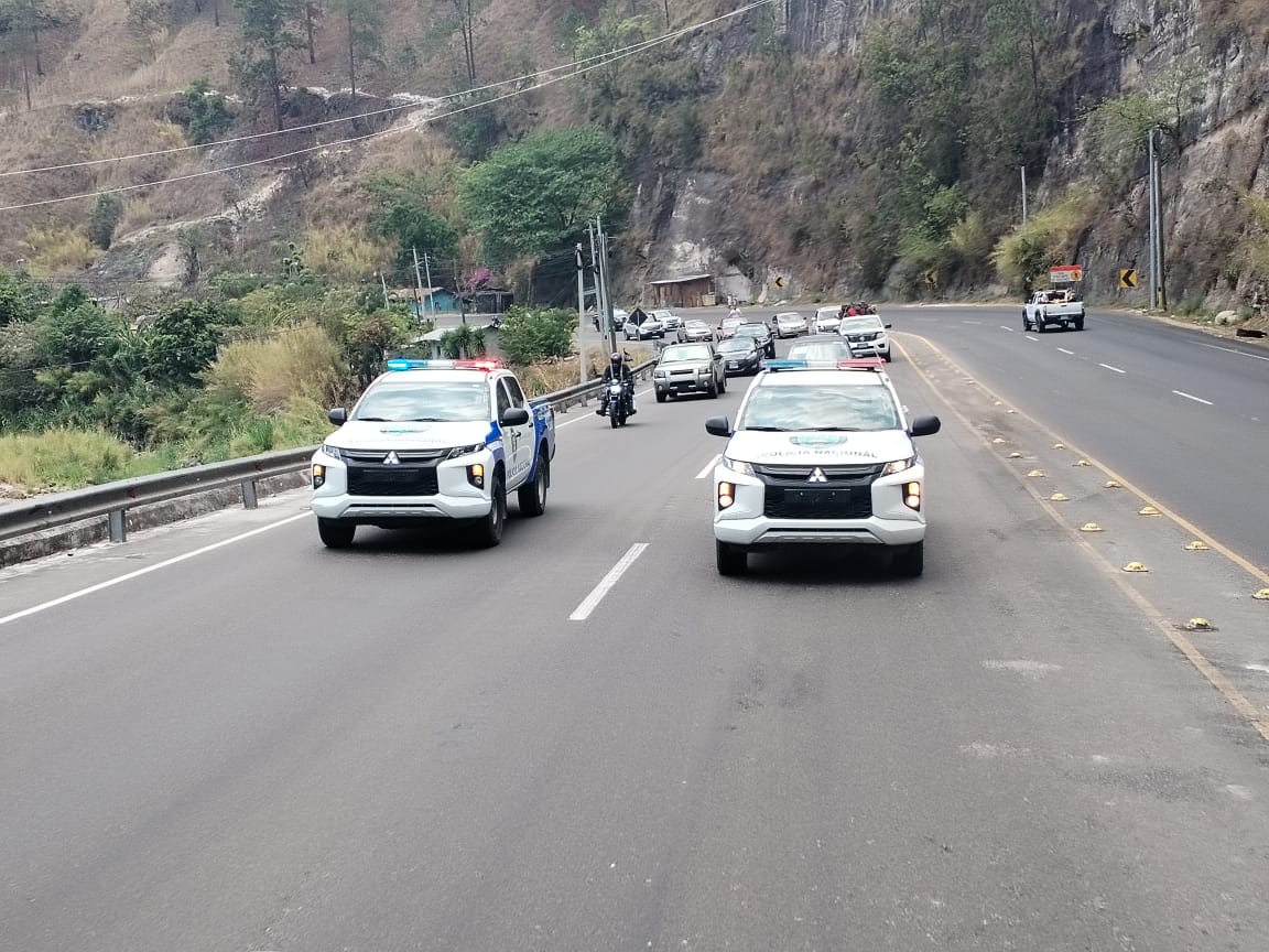 Ministro de Seguridad Dr. Gustavo Sánchez Velásquez instruye “Caravanas de Retorno Seguro” para garantizar la escolta de los veraneantes de regreso a la capital.