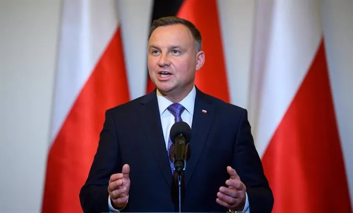 ÚLTIMA HORA: El presidente de Polonia dice que su país está listo para albergar armas nucleares de miembros de la OTAN para contrarrestar a Rusia