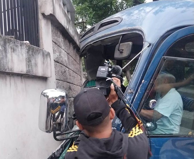 Accidente de bus rapidito deja varios heridos en la capital