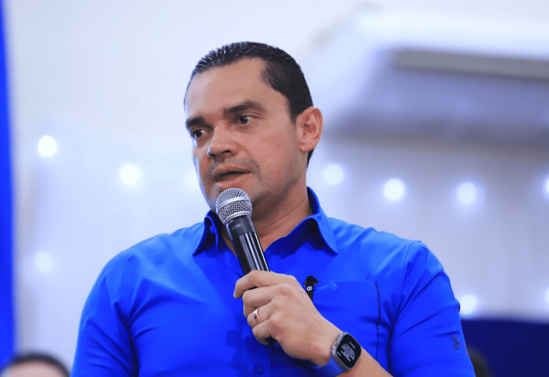 Tomás Zambrano: “Libre amenaza a los empleados públicos con despedirlos si no votan”