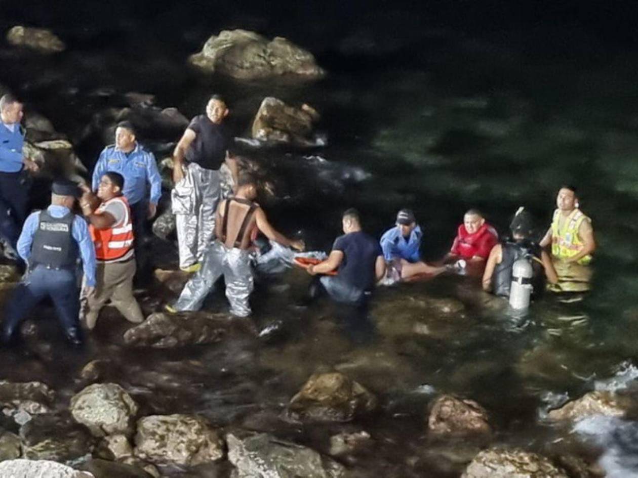 Conozca los doce rostros de los fallecidos tras fatal accidente aéreo en Roatán