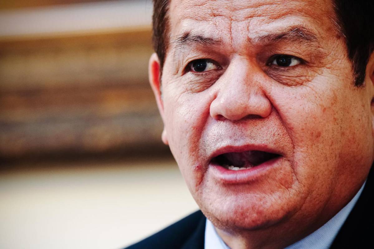 Abogado de Romeo Vásquez afirma que desconoce si el general se fugó o no del país y que su último contacto con él lo tuvo hace dos semanas