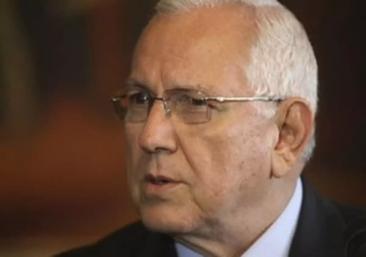 ¡Atención! Expresidente Roberto Michelleti Baín abandona Honduras ante posible acusación del Ministerio Público