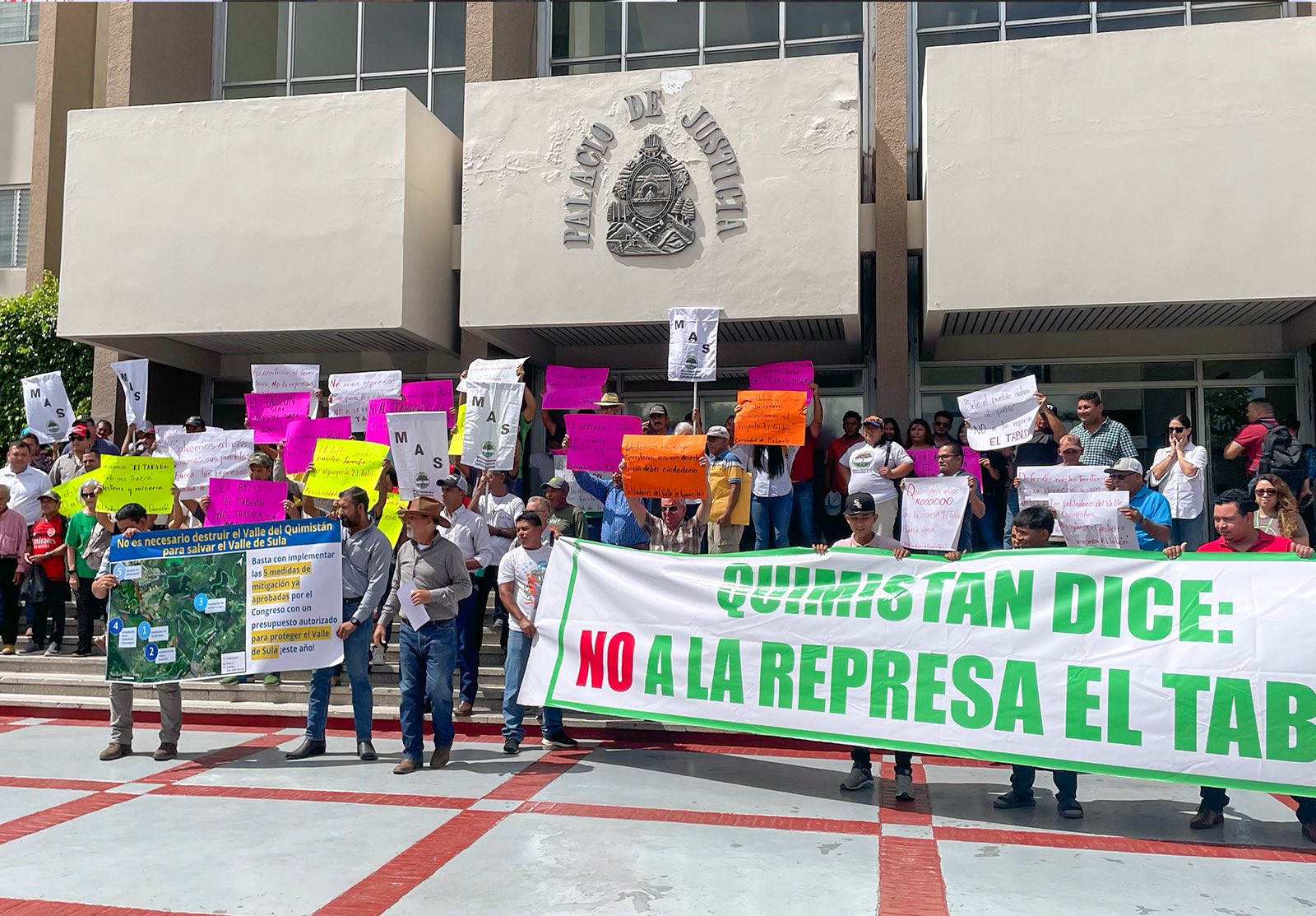 Pobladores de Quimistán interponen Amparo contra construcción de represa “El Tablón”