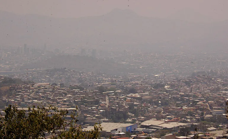 Sesal pide precaución sobre ingreso del polvo del Sahara en Honduras