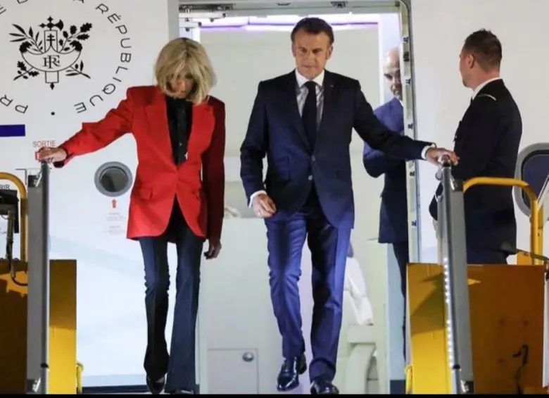 El video del incidente de pareja entre Macron y su esposa que sacude a Francia