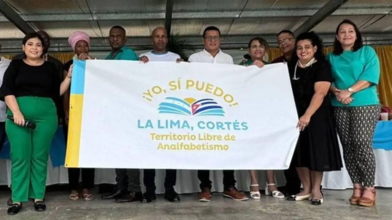 ¡Enhorabuena! Declaran departamento de Cortés libre de analfabetismo