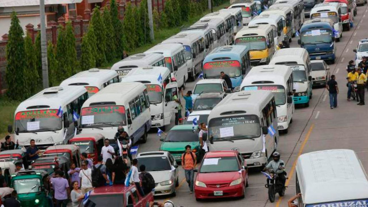 Transportistas anuncian movilización a nivel nacional por reformas a la Ley de Transporte, ¿Cuáles son sus exigencias?