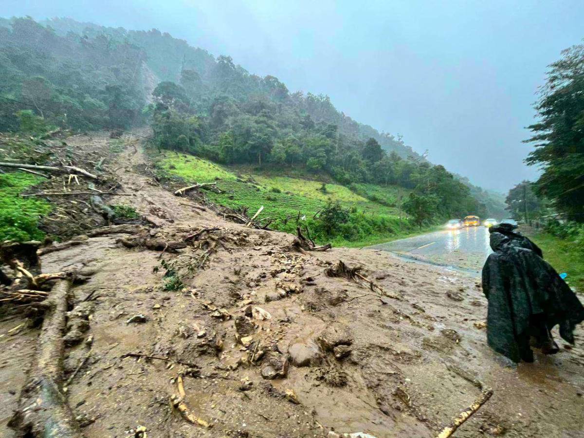 Lluvias provocan caos en Ocotepeque, dejando vehículos arrastrados, casas inundadas y comunidades sin energía eléctrica