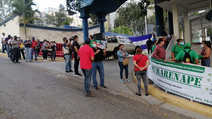 Jubilados y pensionados del IHSS e Injupemp exigen una revalorización digna