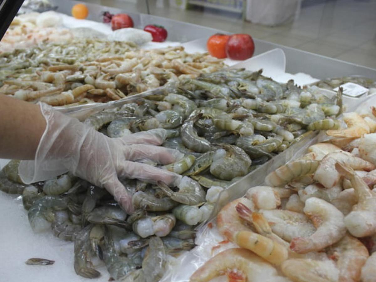 Productores de camarón esperan que mercado de Corea del Sur alivie crisis