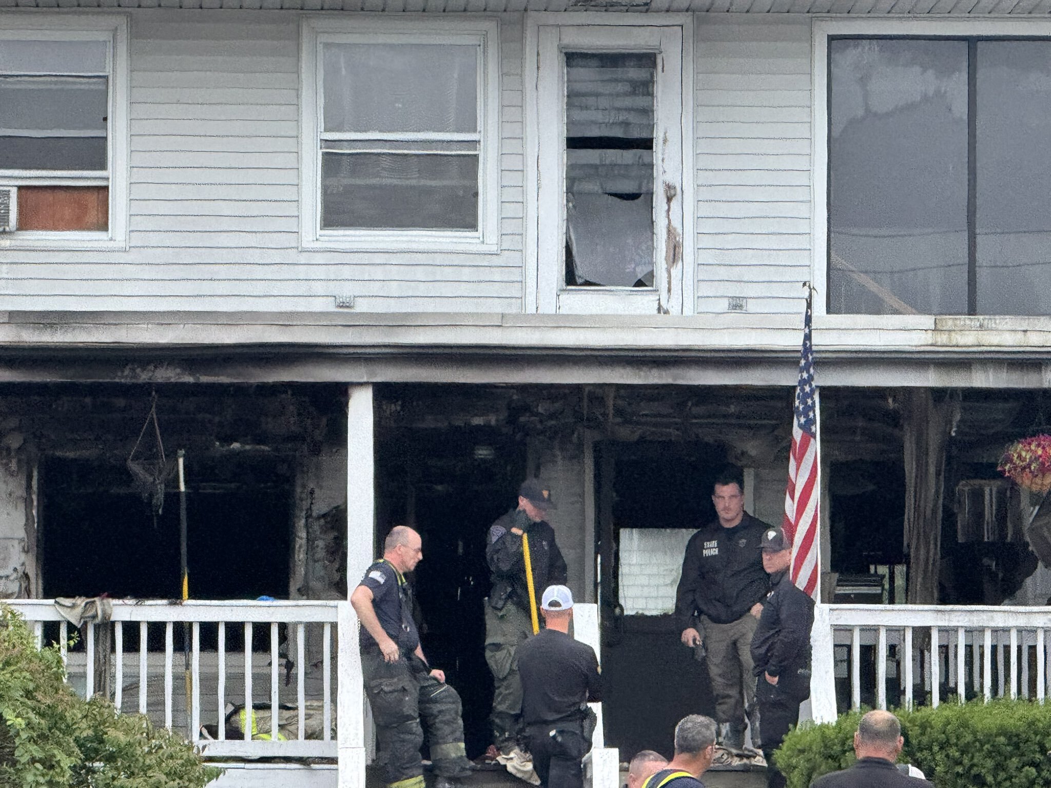 ¡Tragedia! Incendio en asilo de Massachusetts deja al menos 9 muertos y 30 heridos