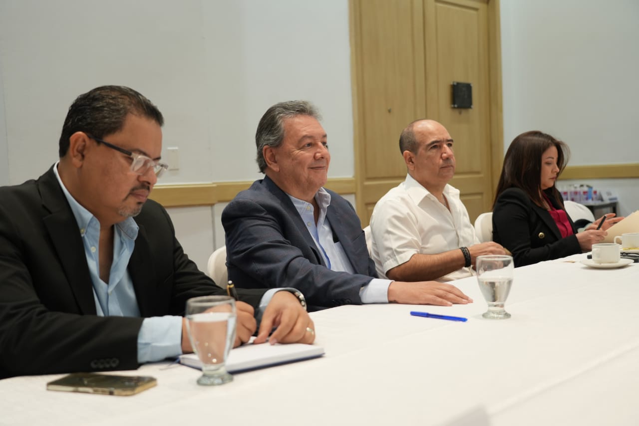 Chano Rivera alerta a la OEA sobre sabotajes al proceso electoral