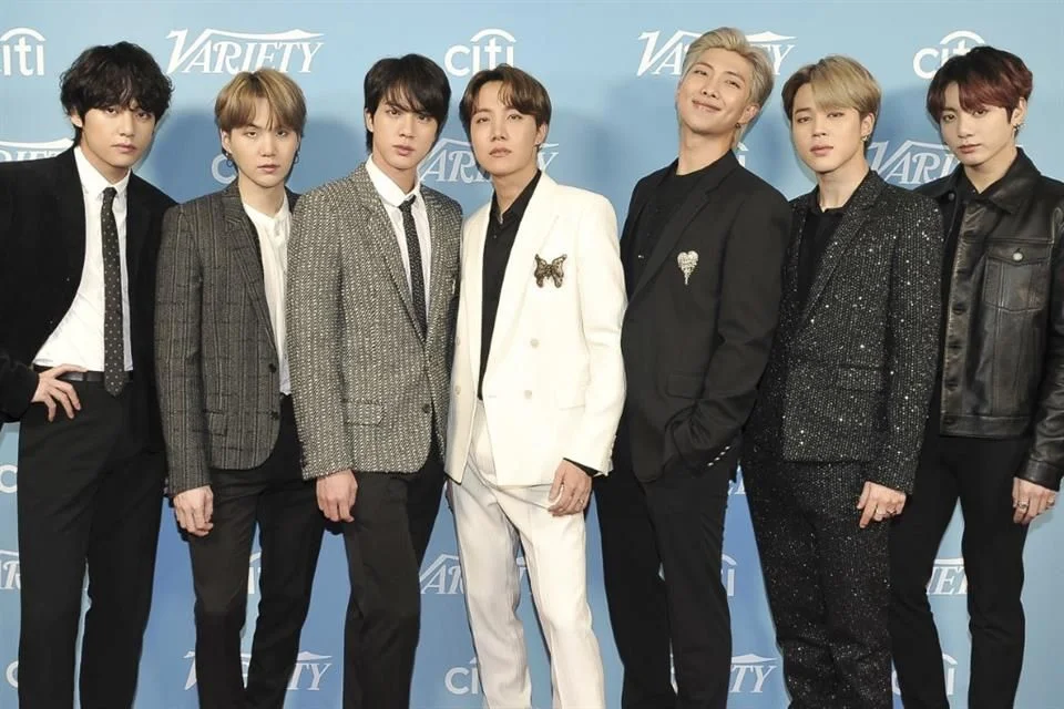 BTS oficializa su regreso anunciando una gira mundial y nuevo álbum para primavera de 2026