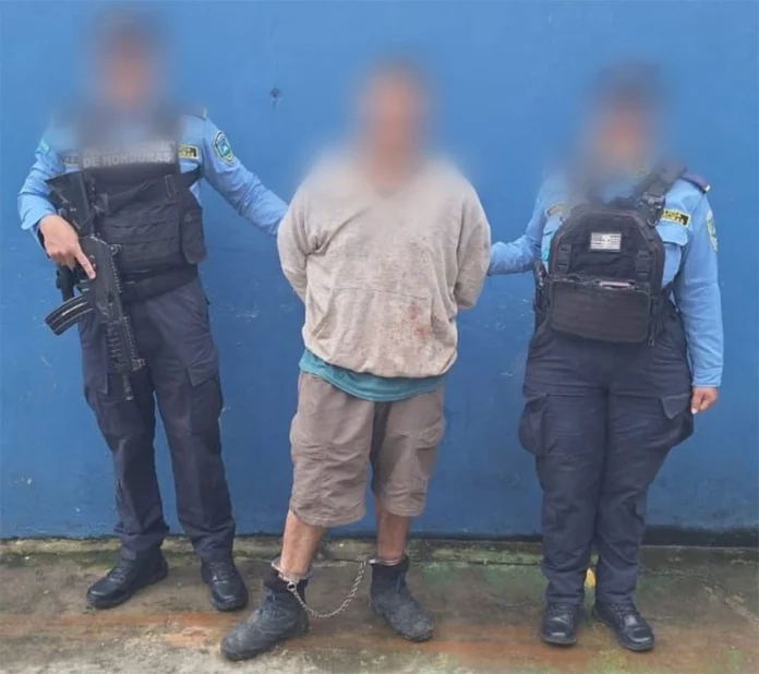Prisión preventiva a sujeto que mató a sus padres y sobrino en El Paraíso