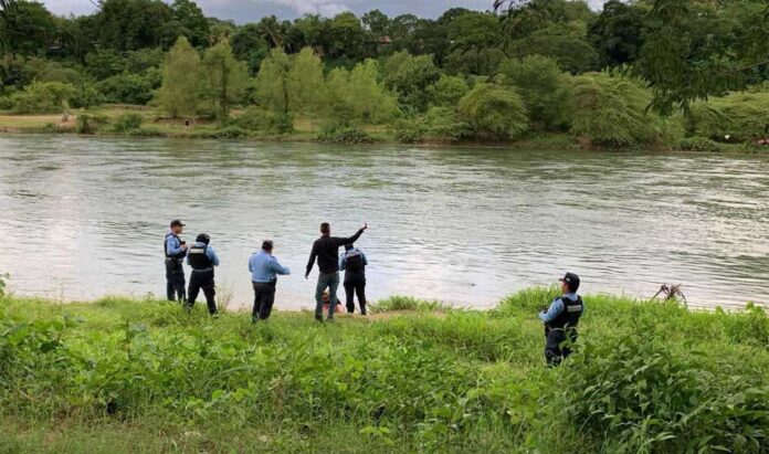 Rescatan a menor ahogado y buscan a mujer desaparecida en río Humuya