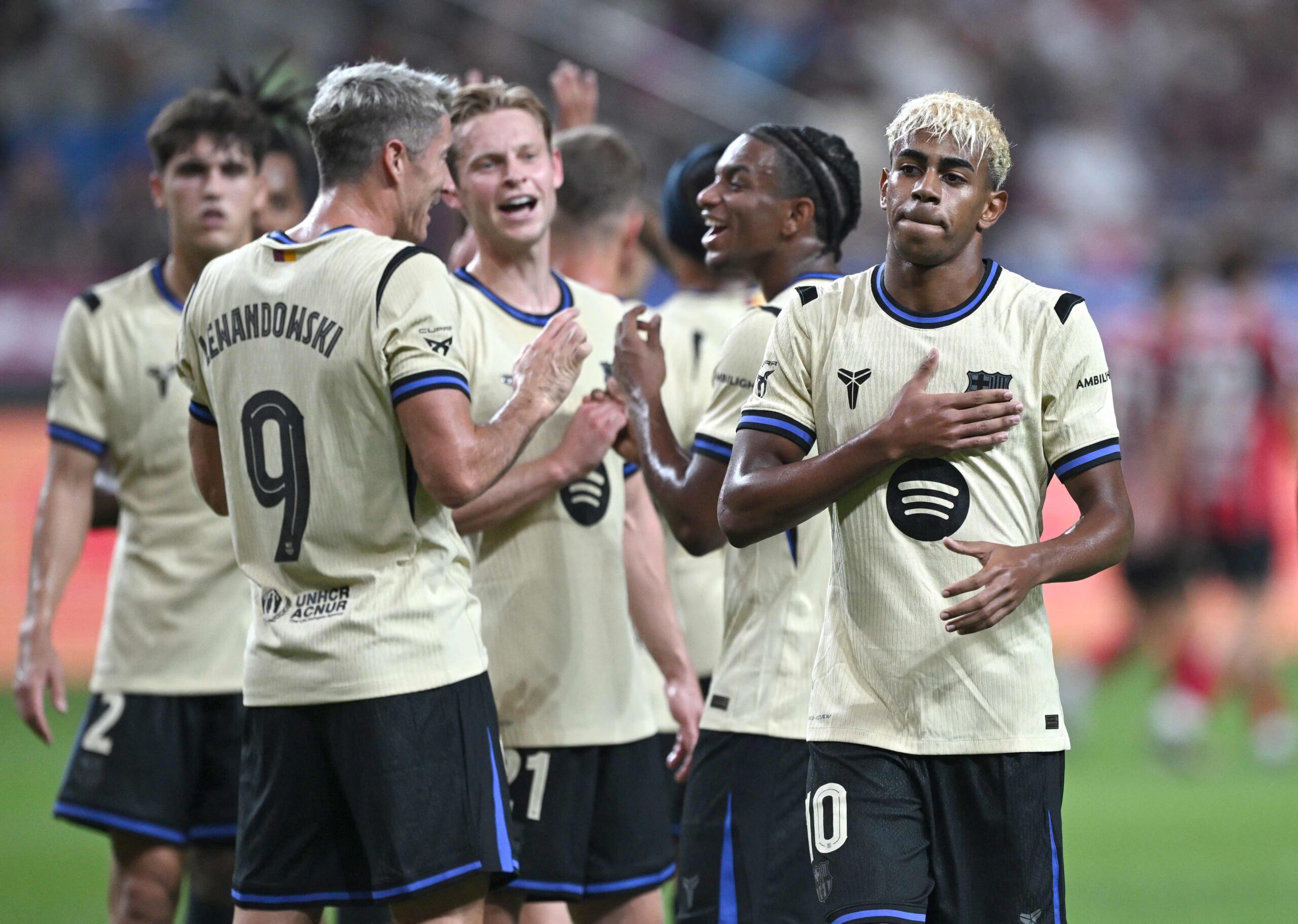 Lamine Yamal y Ferran Torres firmaron dobletes en la goleada ante FC Seoul, segundo triunfo de la pretemporada del Barcelona