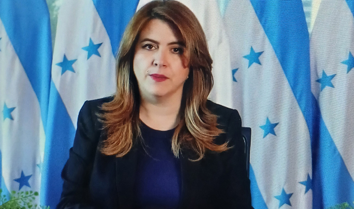 PRESIDENTA DEL CNE DENUNCIA CAMPAÑA DESDE UN MEDIO DE COMUNICACIÓN