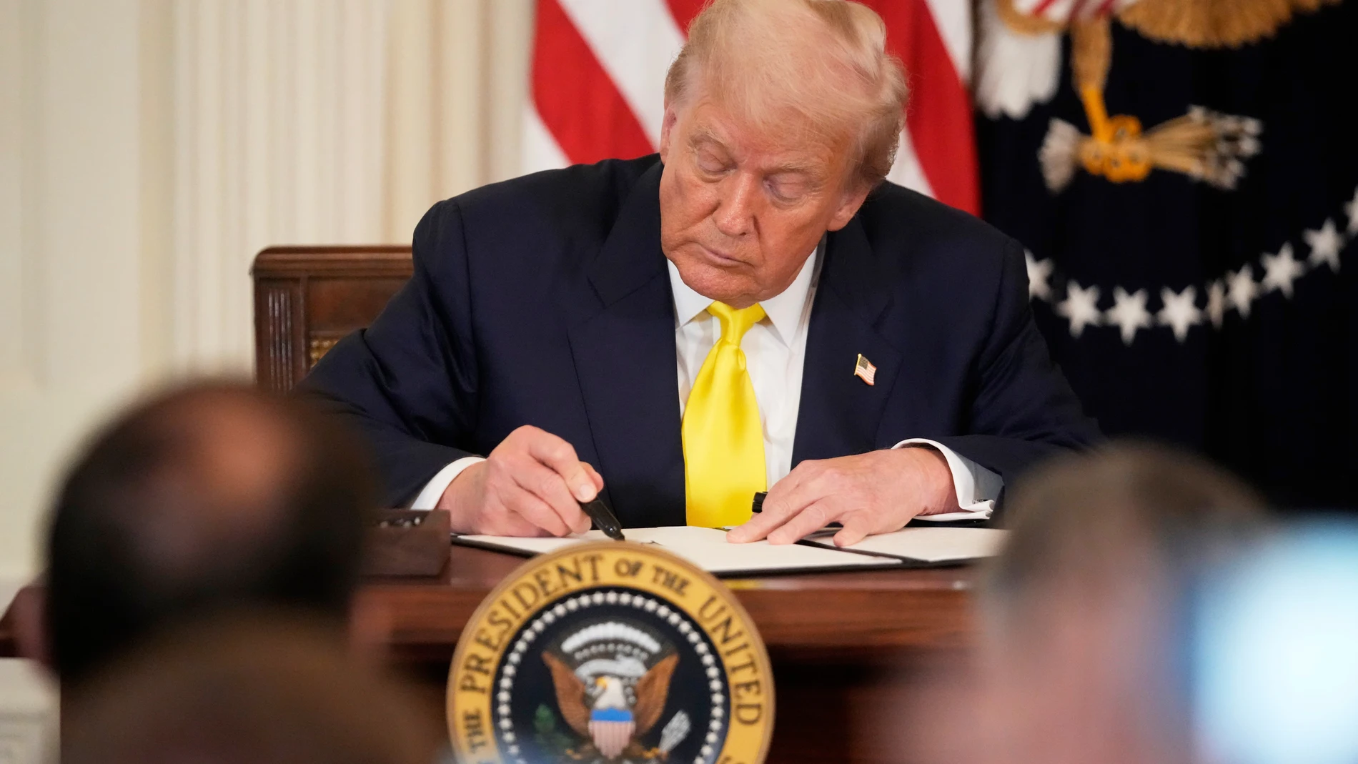 Trump ordena al Pentágono a utilizar la fuerza militar contra los carteles del narcotráfico en América Latina, según el New York Times