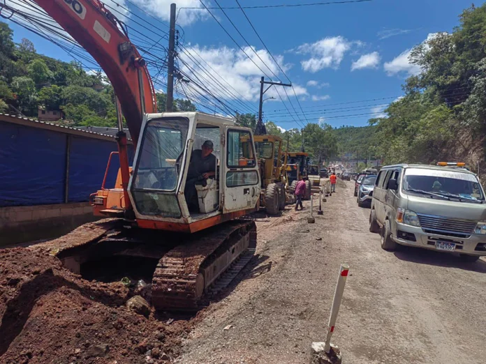 Posponen fundiciones del concreto hidráulico en último tramo de CA-6, salida a Danlí