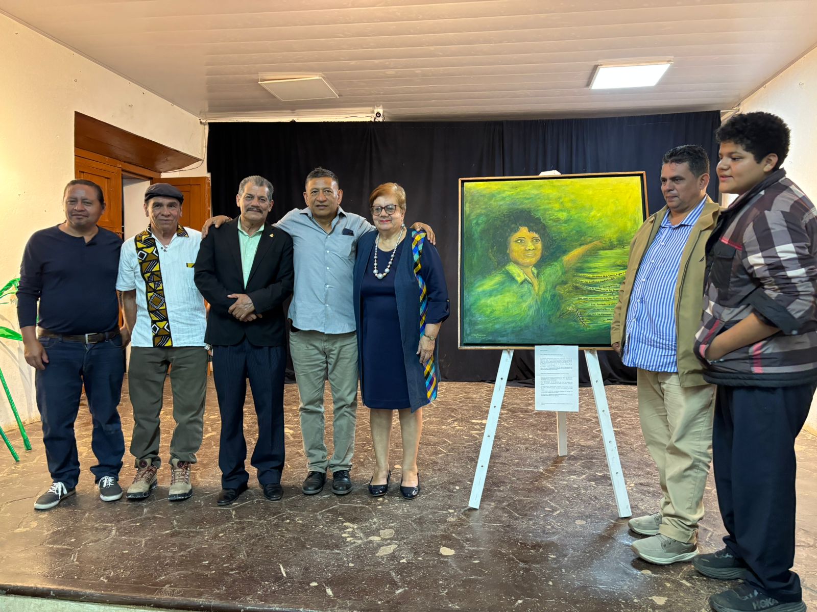 DONACIÓN DE PINTURA EN HOMENAJE A BERTA CÁCERES FORTALECE LOS LAZOS CULTURALES ENTRE HONDURAS Y MÉXICO