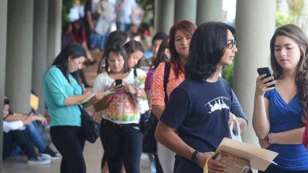 ¡Preocupante! 75% de los ninis en Honduras son mujeres y un 30% de ellas vive de las remesas
