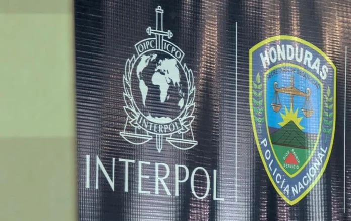 Interpol Panamá aprehende a tiktoker hondureño requerido en EEUU por violación a un menor