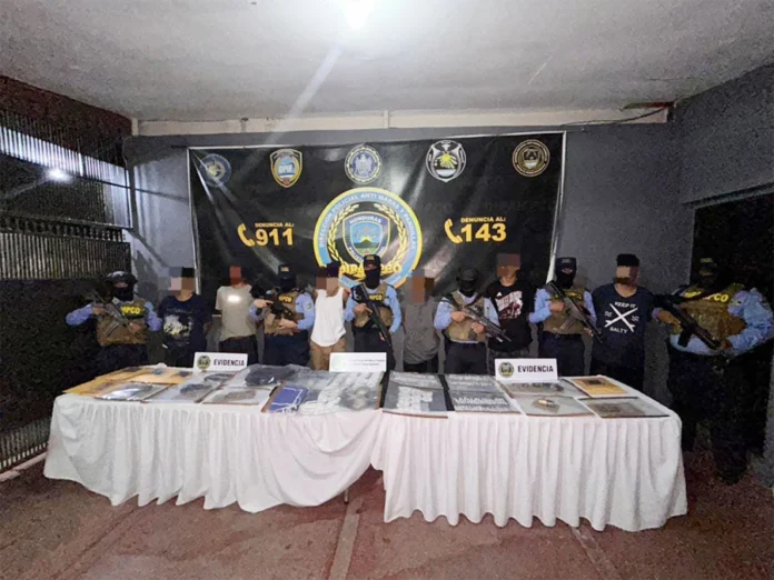 Detienen a seis miembros de Pandilla 18, tres de ellos habrían participado en crimen de estudiantes del Intae
