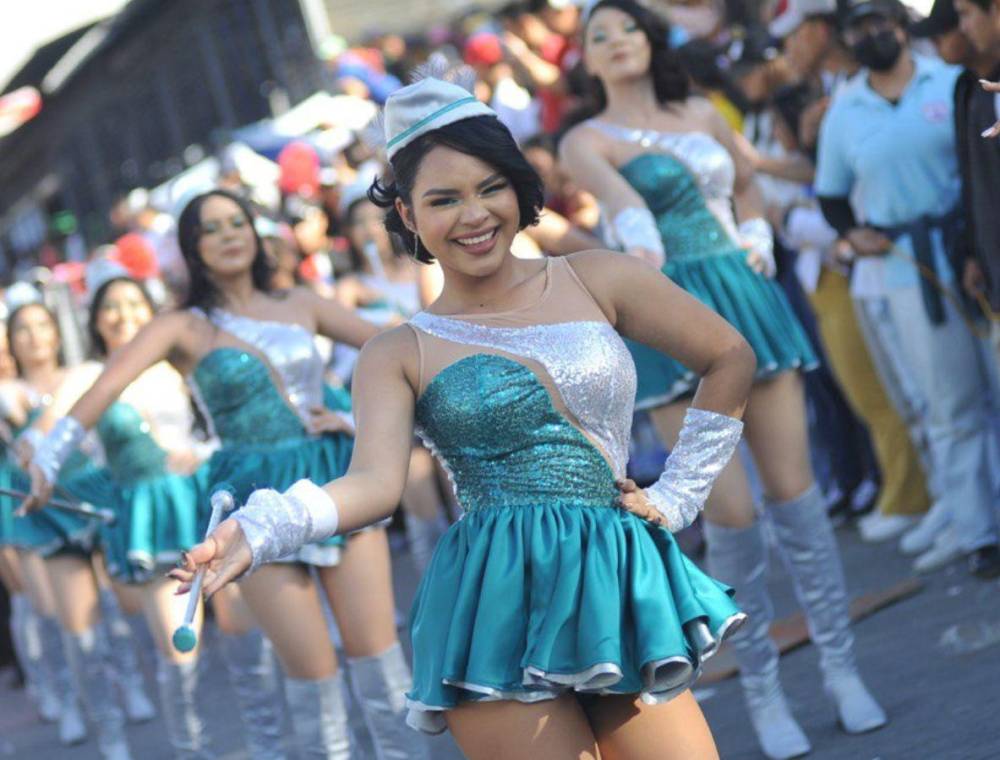 Conozca el listado y el orden de colegios que desfilarán hoy en Tegucigalpa y San Pedro Sula