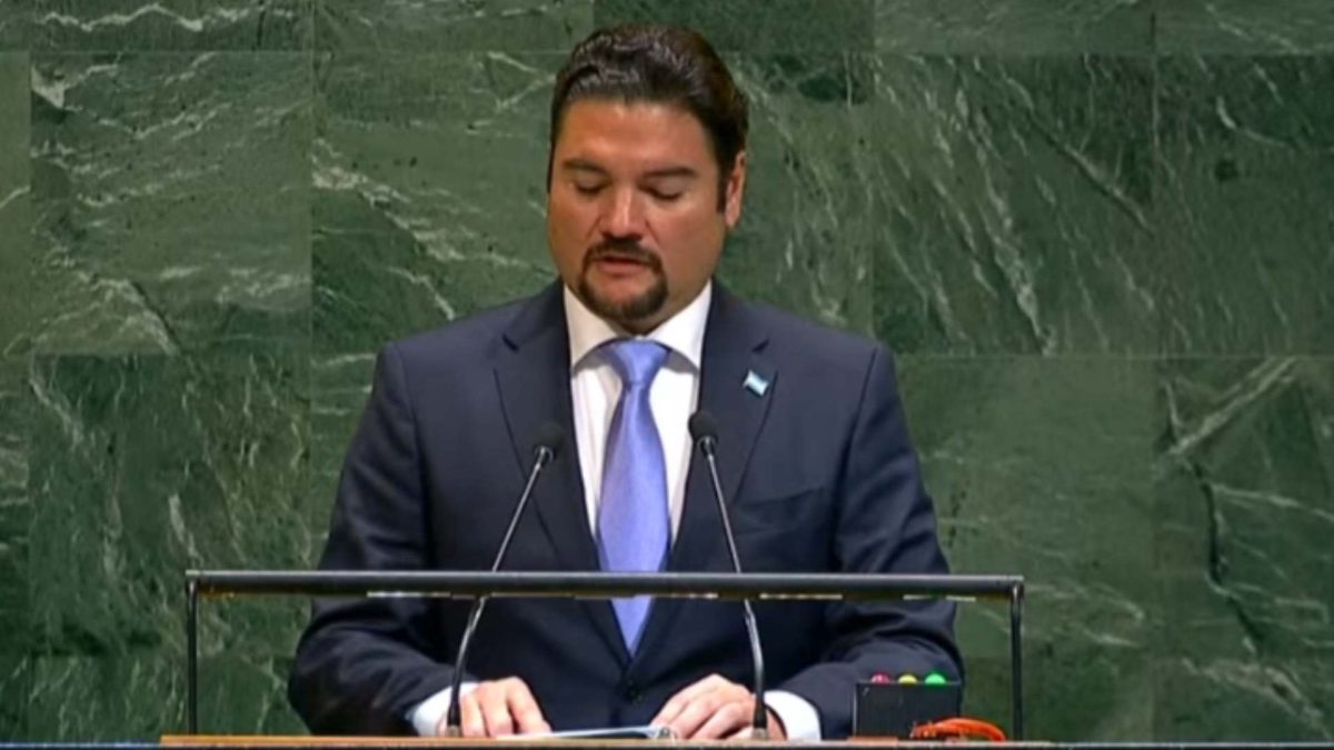 Canciller Javier Bú Soto realiza su intervención en la conmemoración de los 80 años de existencia de la ONU