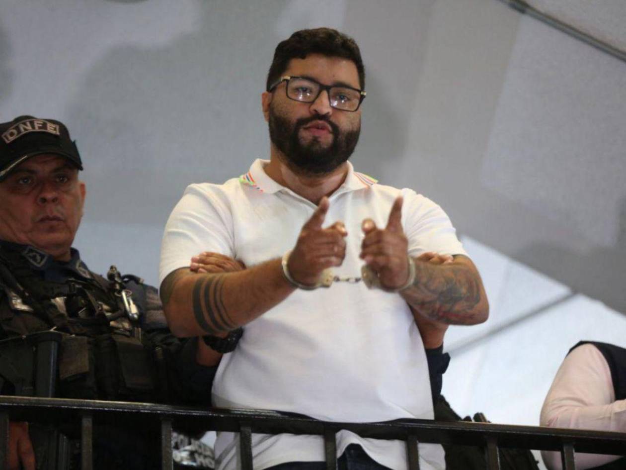 Prosigue por segundo día juicio contra el exjuez Vallecillo, acusado de extorsión