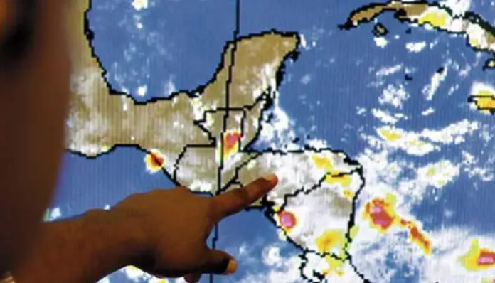 Nueva onda tropical ingresa este domingo al territorio nacional