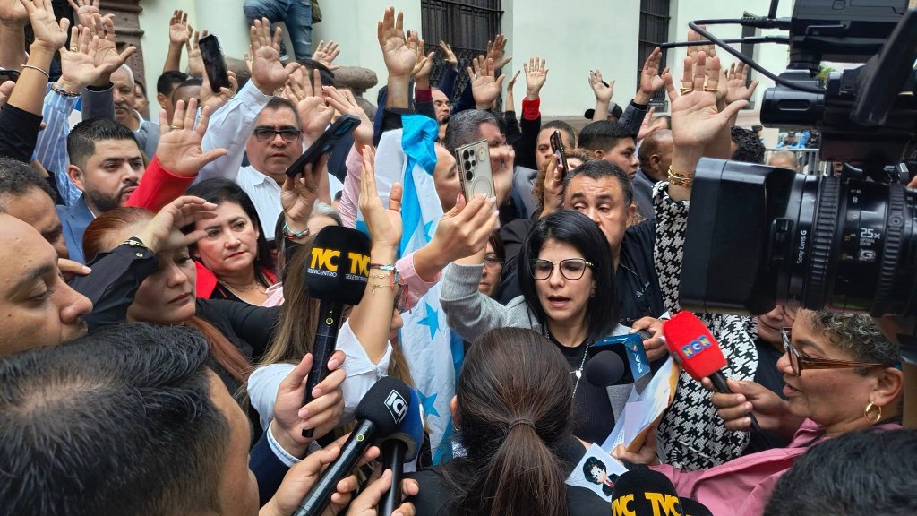 ENAG se niega a publicar prórroga de sesiones del Congreso Nacional de Honduras sin firma del presidente Luis Redondo