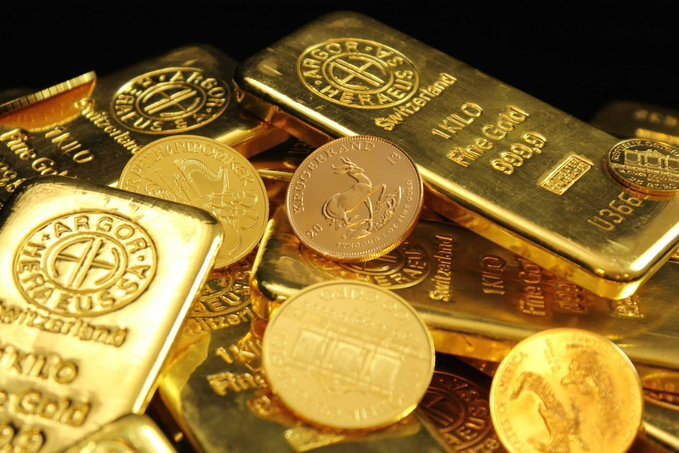 Precio del oro marca nuevo récord histórico al superar los $4,000 por onza