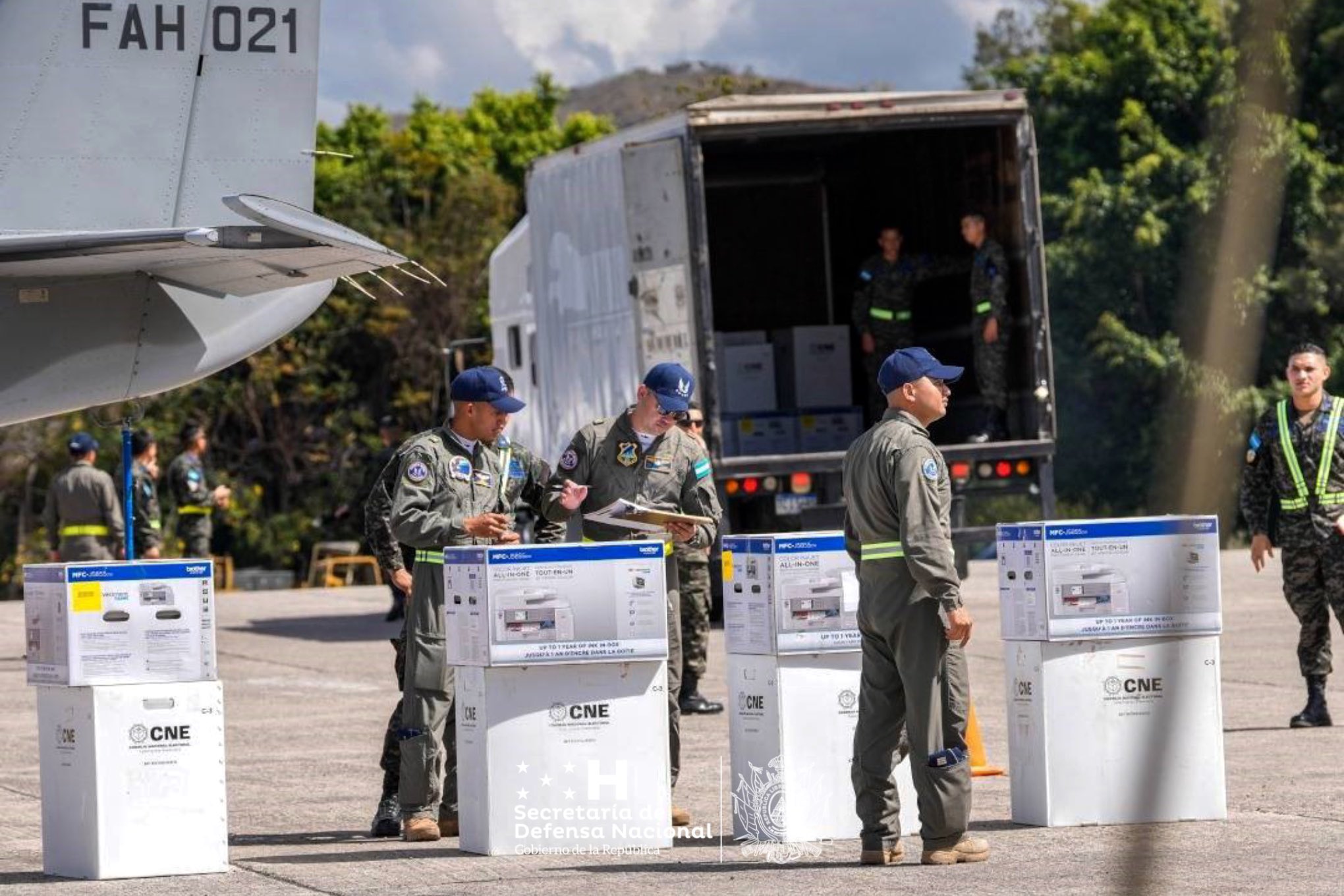 Distribución de maletas electorales, kits y materiales será vía transporte pesado