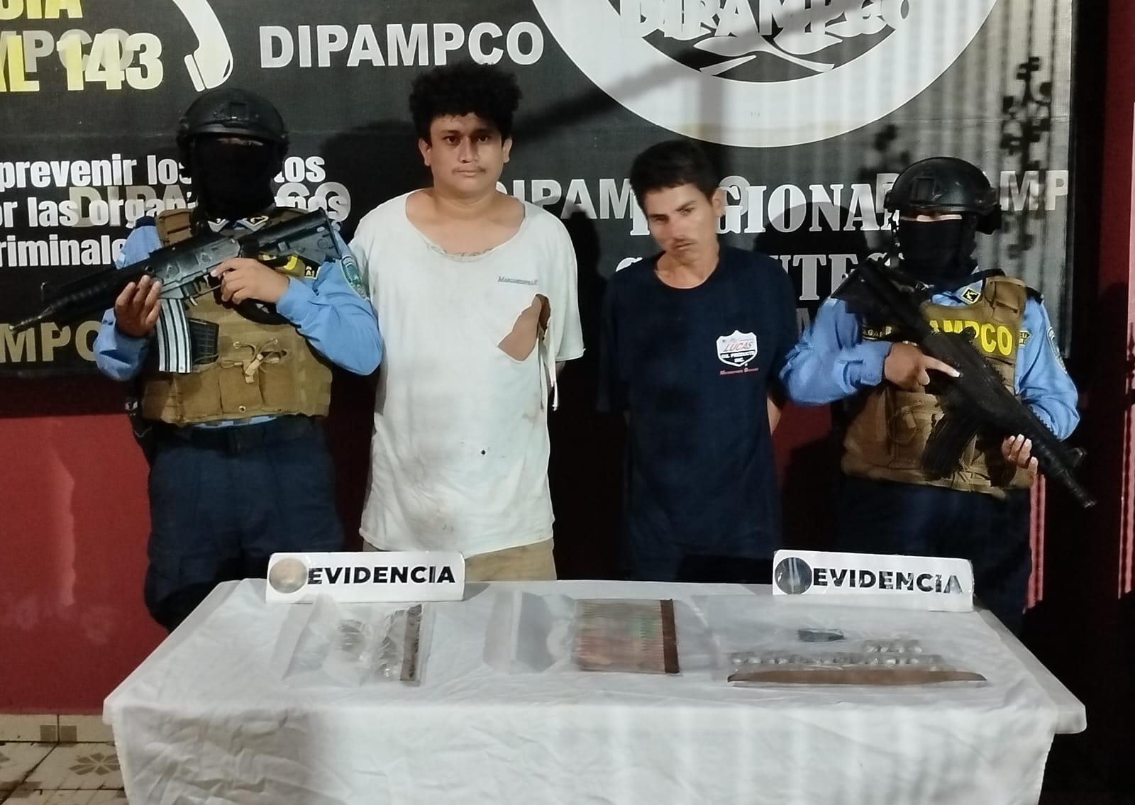 DIPAMPCO logra la detención de dos hombres presuntos miembros activos de la banda criminal Los Pelones
