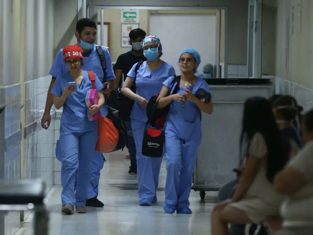 ¡Lamentable! Renuncian 12 médicos especialistas del IHSS, advierten crisis en atención