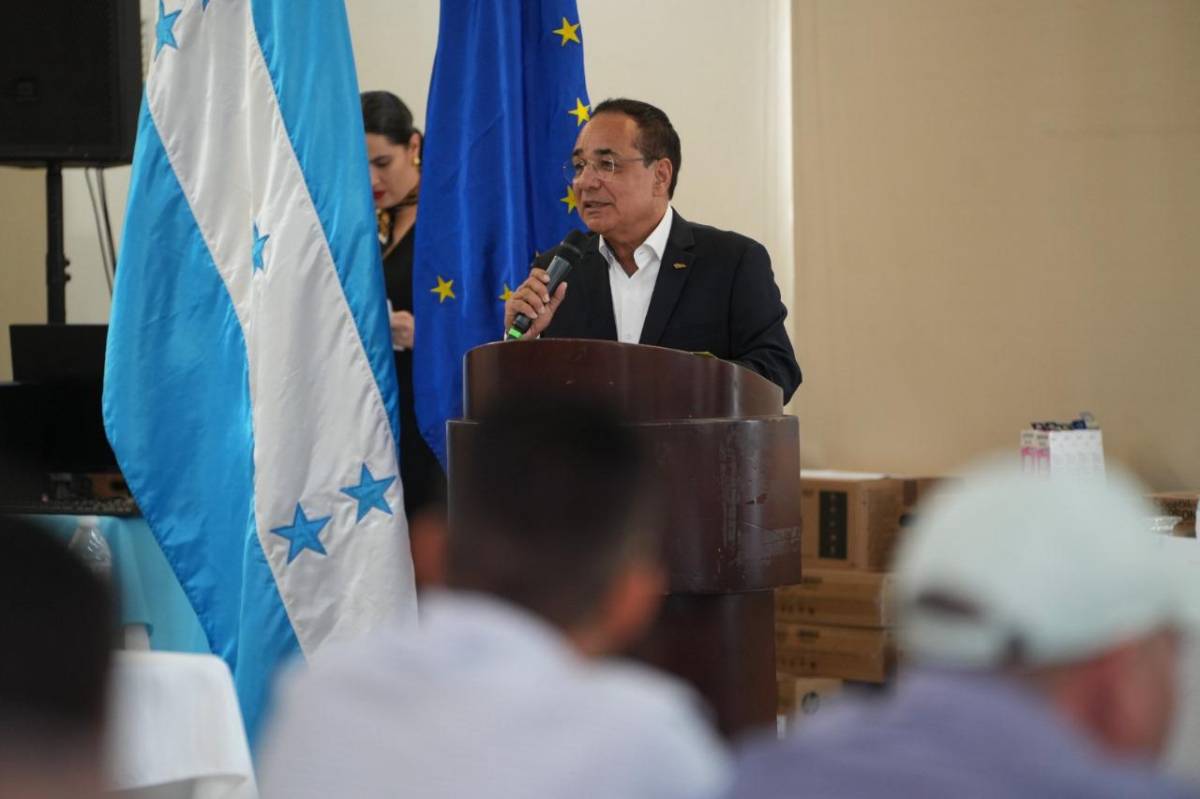 Nelson Licona asume coordinación del comité ejecutivo del CNA en votación cerrada