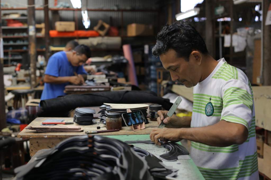 Cohep asegura que, “La inseguridad, extorsión y carga fiscal ahogan a las microempresas hondureñas”