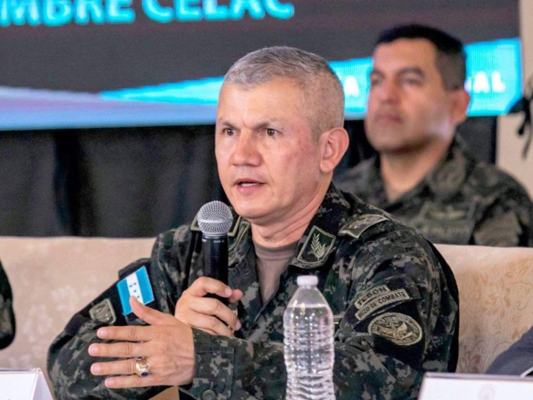 Roosevelt Hernández recomendó a militares dejar desprotegidas las urnas en las elecciones
