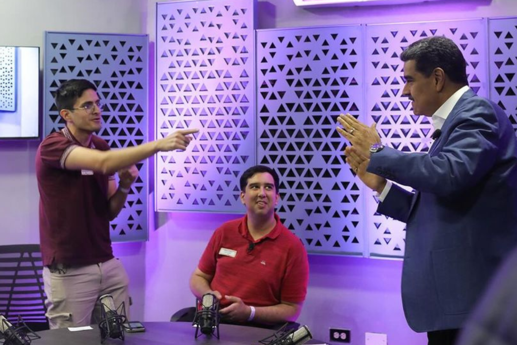 Influencers cercanos al chavismo llegan a Honduras para “contar su versión” en plena recta final electoral