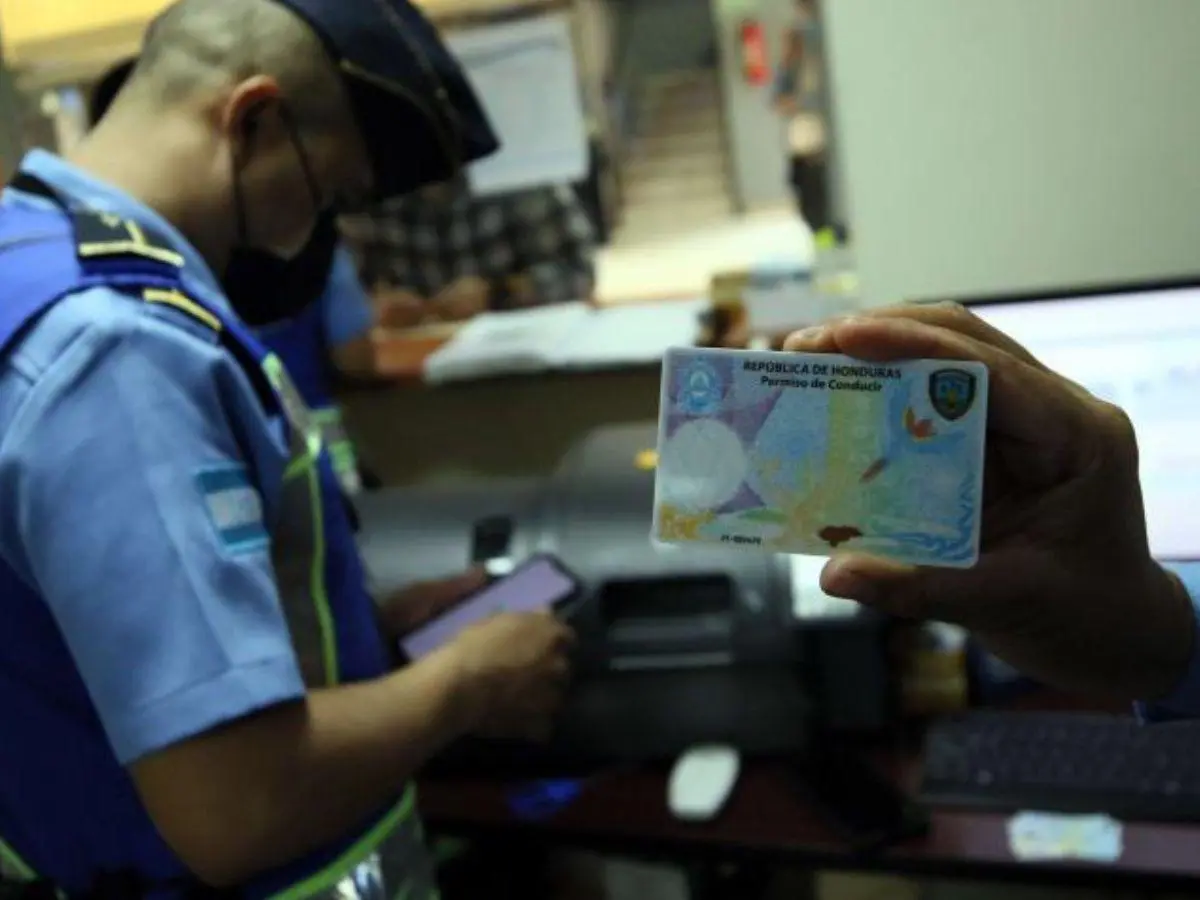 Suspenden emisión de licencias del lunes 24 de noviembre al 1 de diciembre