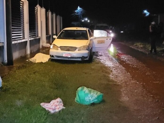 Acribillan pareja en Olanchito cuando apenas se bajaban de un taxi para llegar a su hogar