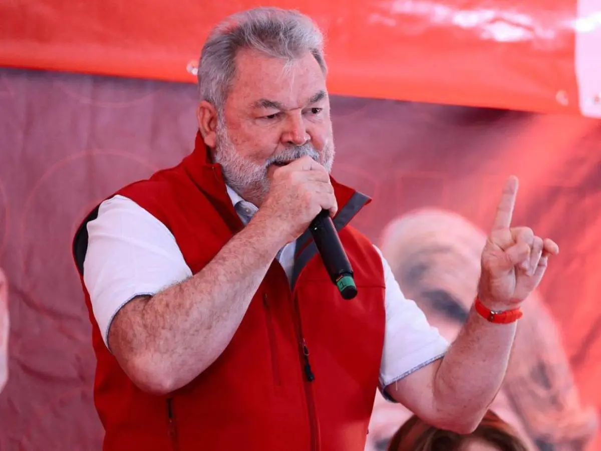 Roberto Contreras se declara perseguido político por parte de Mel Zelaya y alerta que el MP lo acusará de narcotráfico y lavado de activos para incautarle sus bienes